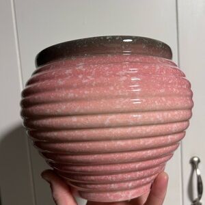Vintage Large Hull Royal Planter with pink splash outer glaze and turquoise int.